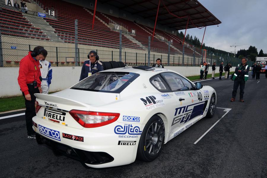  Maserati GranTurismo MC GT4 2009 года  (фото 43 из 71)